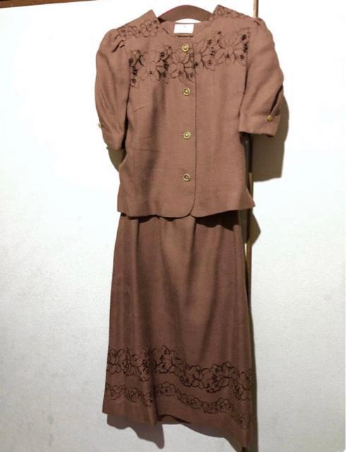 Riz リズ スカートスーツ セットアップ お花の透かし刺繍 9号 日本製 < 女性ファッション Riz リズ スカートスーツ セットアップ お花の透かし刺繍 9号 日本製 < 女性ファッションの