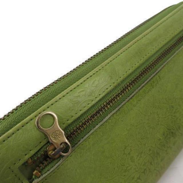 HIRAMEKI 長財布 ウォレット ラウンド 花柄 型押し レザー < 女性ファッション  HIRAMEKI 長財布 ウォレット ラウンド 花柄 型押し レザー < 女性ファッションの
