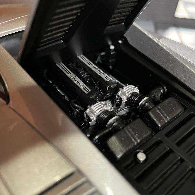 未展示品 オートアート1/18 ランボルギーニ ガヤルド 2003(シルバー) < ホビー  未展示品 オートアート1/18 ランボルギーニ ガヤルド 2003(シルバー) < ホビーの