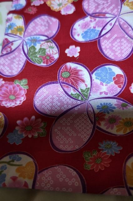 ☆処分品★新柄赤×大桜花和柄ナナメ掛巾着袋 < キッズ/ベビー  ☆処分品★新柄赤×大桜花和柄ナナメ掛巾着袋 < キッズ/ベビーの