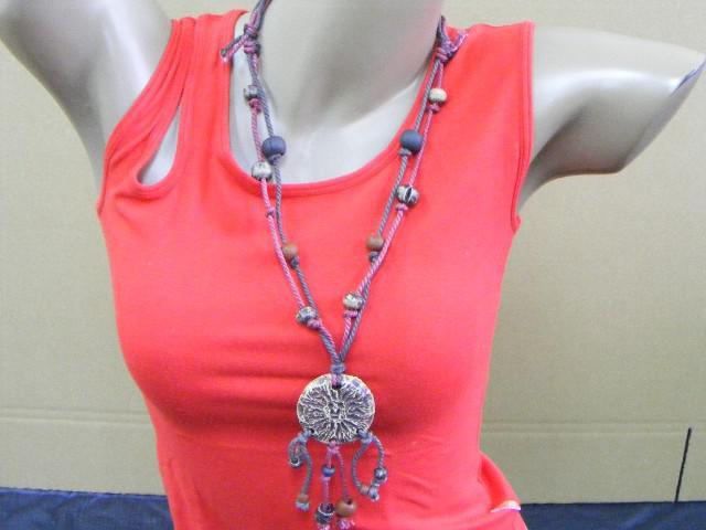 ●アジアン/エスニック木製ペンダント ハンドメイド布製ショールネックレスJ < 女性ファッション ●アジアン/エスニック木製ペンダント ハンドメイド布製ショールネックレスJ < 女性ファッションの