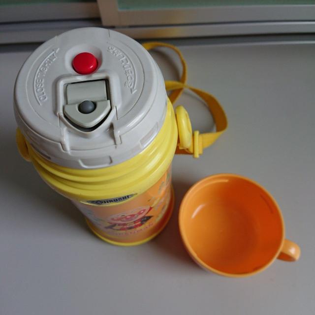 中古 水筒  ランチグッズ アンパンマン < アニメ/コミック/キャラクター  中古 水筒  ランチグッズ アンパンマン < アニメ/コミック/キャラクターの