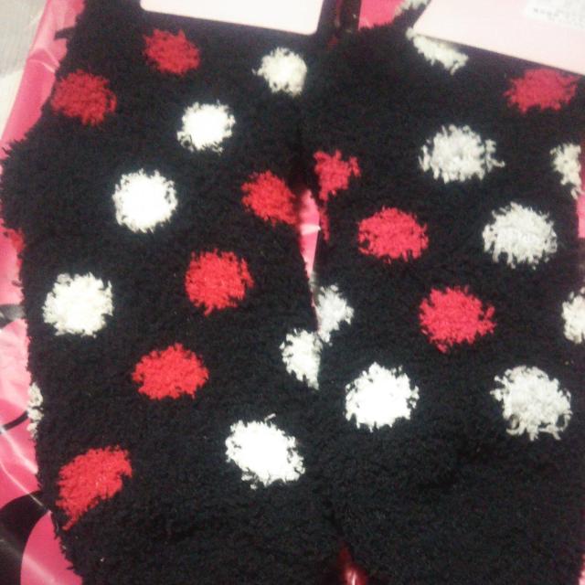 未使用新品タグ付き tutuanna ドット柄ルームソックス2足セット あったか靴下 レディース靴下 もこもこソックス < ブランド  未使用新品タグ付き tutuanna ドット柄ルームソックス2足セット あったか靴下 レディース靴下 もこもこソックス < ブランドの