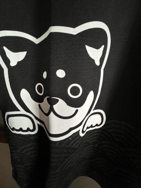 Mサイズ!高貴紳士的!商標登録!黒柴印 和んこ堂!サラッとメッシュ素材!ブラック色合い!半袖Tシャツ! < 男性ファッション  Mサイズ!高貴紳士的!商標登録!黒柴印 和んこ堂!サラッとメッシュ素材!ブラック色合い!半袖Tシャツ! < 男性ファッションの