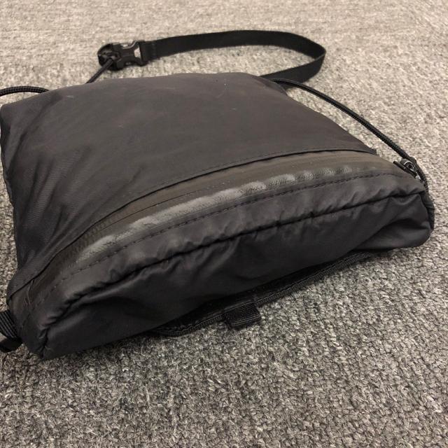  UNIQLO jN CgEFCgt@j[obO  uh 