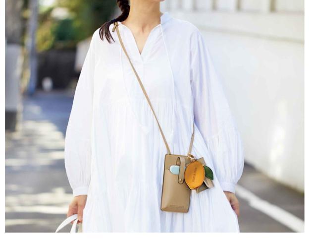 送料込☆トリプルスマホポシェット 桐島かれん < 女性ファッション 送料込☆トリプルスマホポシェット 桐島かれん < 女性ファッションの