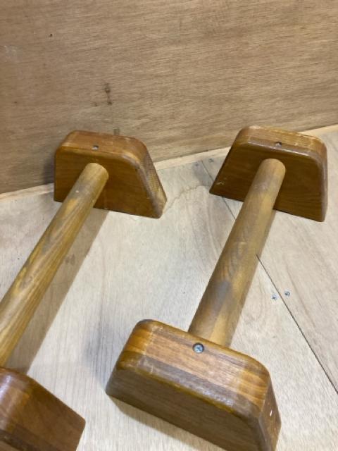 TOEI LIGHT 木製 倒立台 倒立練習台 プッシュアップバー < ヘルス/ビューティー TOEI LIGHT 木製 倒立台 倒立練習台 プッシュアップバー < ヘルス/ビューティーの