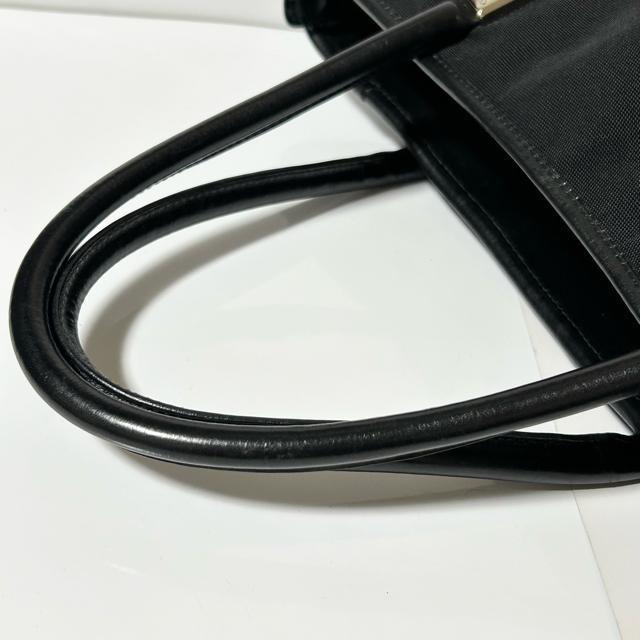 GUCCI グッチ キャンバス レザー トートバッグ ハンドバッグ ブラック シルバー金具 B5 収納 かばん < ブランド GUCCI グッチ キャンバス レザー トートバッグ ハンドバッグ ブラック シルバー金具 B5 収納 かばん < ブランドの