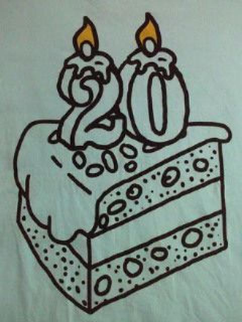 Mr.Children ミスチル 20周年 コンサート 限定 Tシャツ ブルー Sサイズ ケーキ < タレントグッズ  Mr.Children ミスチル 20周年 コンサート 限定 Tシャツ ブルー Sサイズ ケーキ  < タレントグッズの