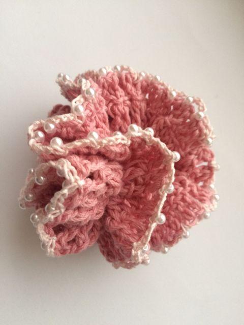 ハンドメイド ボリューム シュシュ 小さなパールビーズ盛り盛り < 女性ファッション  ハンドメイド ボリューム シュシュ 小さなパールビーズ盛り盛り < 女性ファッションの