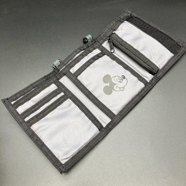 即決 Disney ディズニー ミッキー 三つ折り財布 < アニメ/コミック/キャラクター 即決 Disney ディズニー ミッキー 三つ折り財布 < アニメ/コミック/キャラクターの