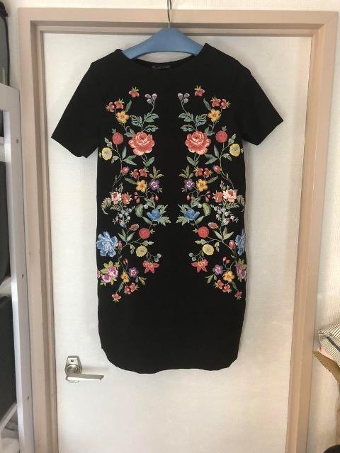 新品タグ付きザラ 刺繍プリントワンピース < ブランド 新品タグ付きザラ 刺繍プリントワンピース < ブランドの