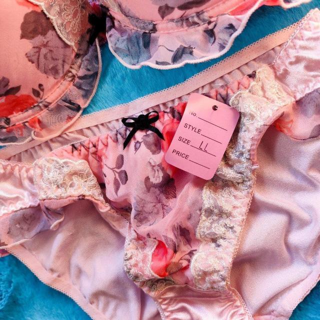 透けシフォンがエロカワッ。。F85×LL。。フラワー柄ブラジャー&ショーツセット。。グラマー大きいサイズ お花柄。。。 < 女性ファッション  透けシフォンがエロカワッ。。F85×LL。。フラワー柄ブラジャー&ショーツセット。。グラマー大きいサイズ お花柄。。。 < 女性ファッションの