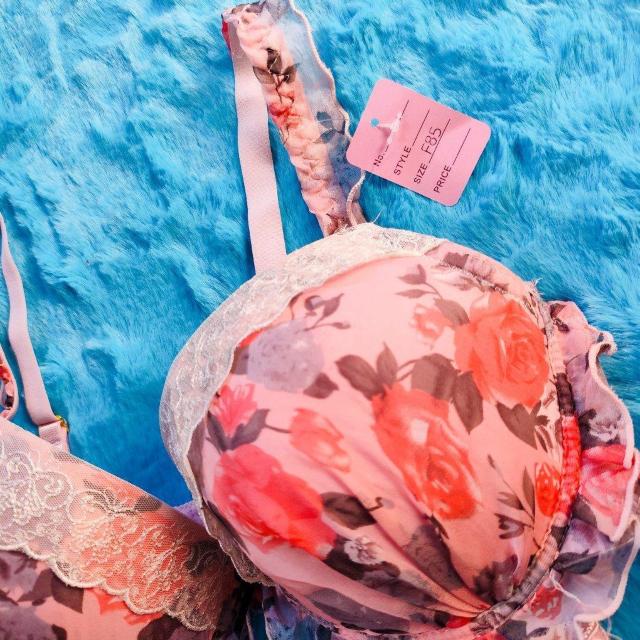 透けシフォンがエロカワッ。。F85×LL。。フラワー柄ブラジャー&ショーツセット。。グラマー大きいサイズ お花柄。。。 < 女性ファッション  透けシフォンがエロカワッ。。F85×LL。。フラワー柄ブラジャー&ショーツセット。。グラマー大きいサイズ お花柄。。。 < 女性ファッションの