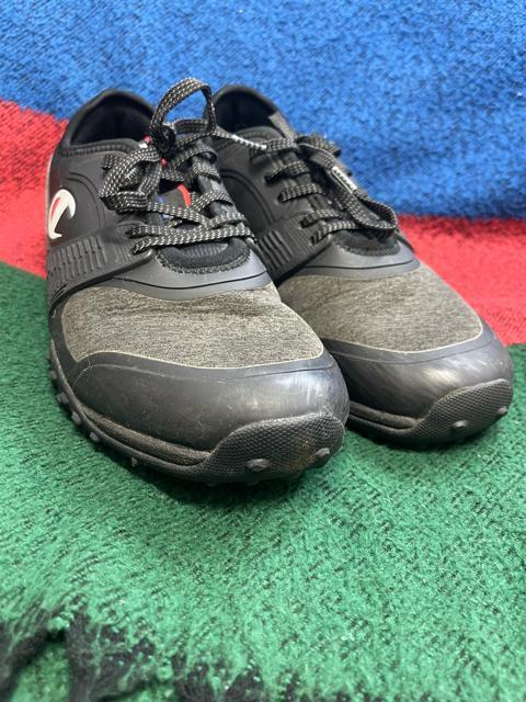 Champion �`�����s�I���@�S���t�V���[�Y �u���b�N/�O���[25.0cm �X�j�[�J�[ �V���[�Y �C �u���b�N �� �j���t�@�b�V������ 