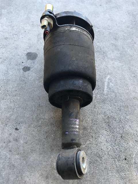 リンカーンナビゲーター03〜06エアサスリア < 自動車/バイク リンカーンナビゲーター03〜06エアサスリア < 自動車/バイク