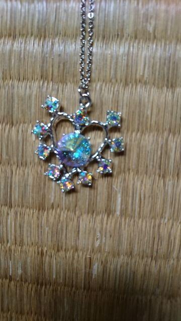 新品☆ハートネックレス。 < 女性アクセサリー/時計  新品☆ハートネックレス。 < 女性アクセサリー/時計の