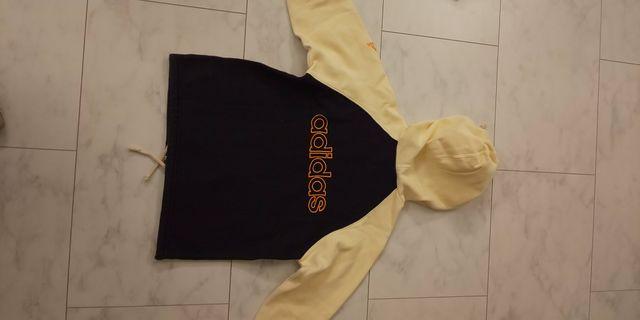 アディダス☆パーカー☆130 < ブランド アディダス☆パーカー☆130 < ブランドの