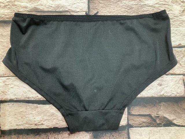 訳あり限定特価品!アウターにひびきにくく、すっきりフィット!シームレスモールドブラ&ショーツセット(2色から)1組 < 女性ファッション 訳あり限定特価品!アウターにひびきにくく、すっきりフィット!シームレスモールドブラ&ショーツセット(2色から)1組 < 女性ファッションの