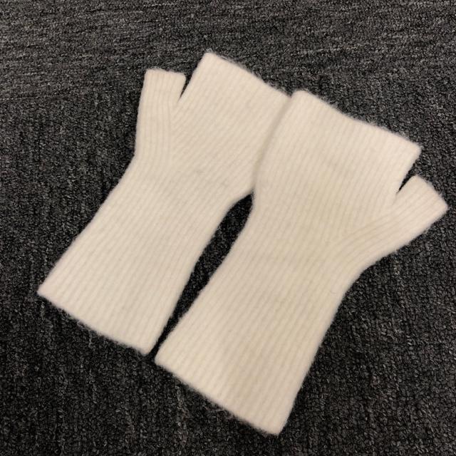 即決 ELLE エル アームウォーマー ハンドウォーマー < 女性ファッション 即決 ELLE エル アームウォーマー ハンドウォーマー < 女性ファッションの