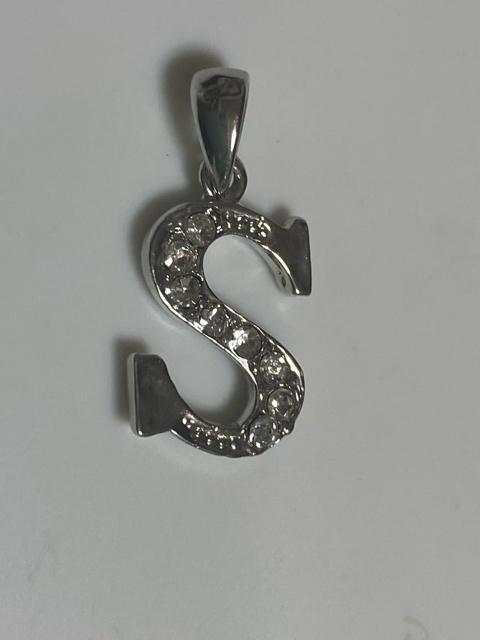 1円スタート 未使用品 アクセサリー ペンダント ネックレス < 女性アクセサリー/時計  1円スタート 未使用品 アクセサリー ペンダント ネックレス < 女性アクセサリー/時計の