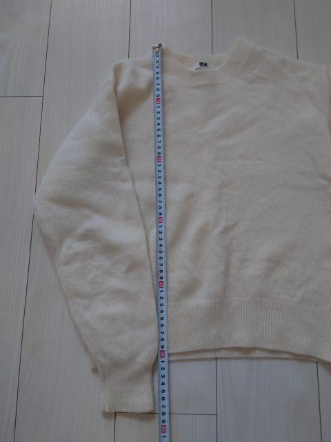【美品】UNIQLO プレミアムラムクルーネックセーター(長袖)M < ブランド 【美品】UNIQLO プレミアムラムクルーネックセーター(長袖)M < ブランドの