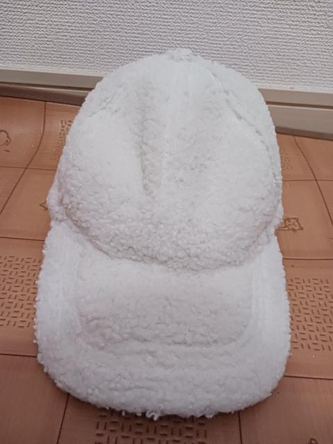 もこもこ キャップ ホワイト 白 < 女性ファッション もこもこ キャップ ホワイト 白 < 女性ファッションの