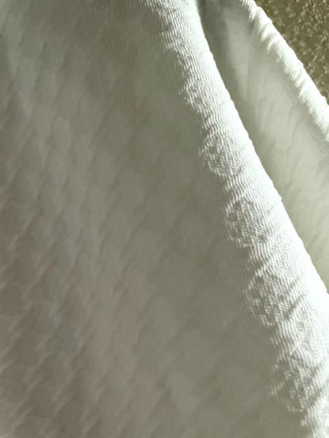 【春夏秋】PAS DE DUEX◆ホワイト◆エンボス◆ノーカラーロングカーディガン < 女性ファッション  【春夏秋】PAS DE DUEX◆ホワイト◆エンボス◆ノーカラーロングカーディガン < 女性ファッションの