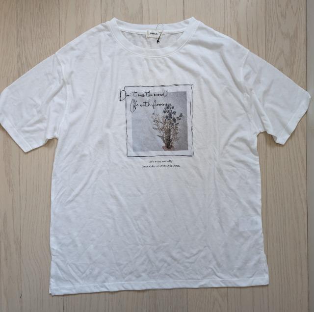 L★maca★半袖Tシャツ★新品★送料無料 < 女性ファッション  L★maca★半袖Tシャツ★新品★送料無料  < 女性ファッションの