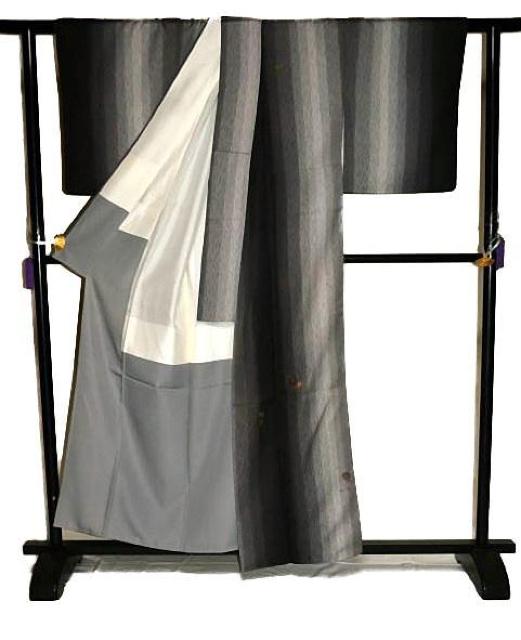 【最高級】新品同様 グラデーション 金彩 シシュウ 蔓草 粋な付下げ 身丈158cm 裄丈65.5cm T3497 < 女性ファッション  【最高級】新品同様 グラデーション 金彩 シシュウ 蔓草 粋な付下げ 身丈158cm 裄丈65.5cm T3497 < 女性ファッションの