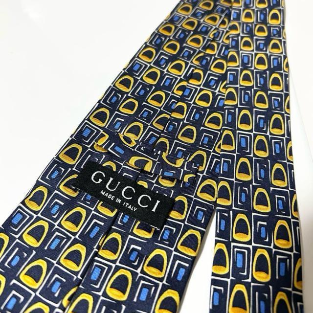 i GUCCI Ob` lN^C  VN  uh 