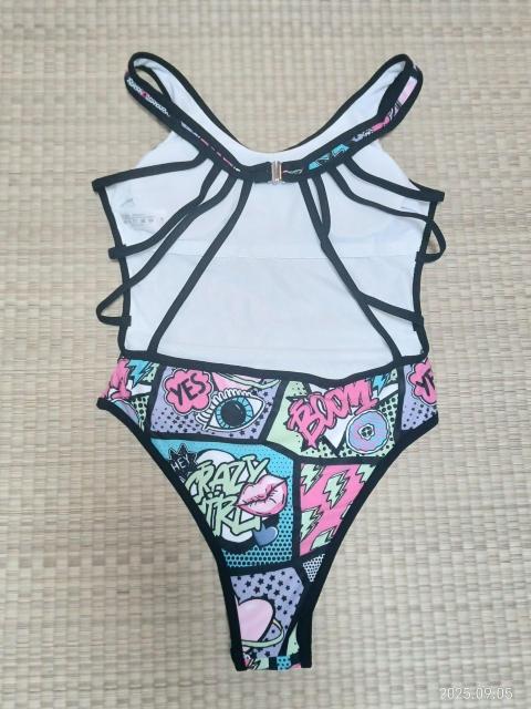 ポップアートデザイン ワンピース水着 Мサイズ < 女性ファッション ポップアートデザイン ワンピース水着 Мサイズ < 女性ファッションの