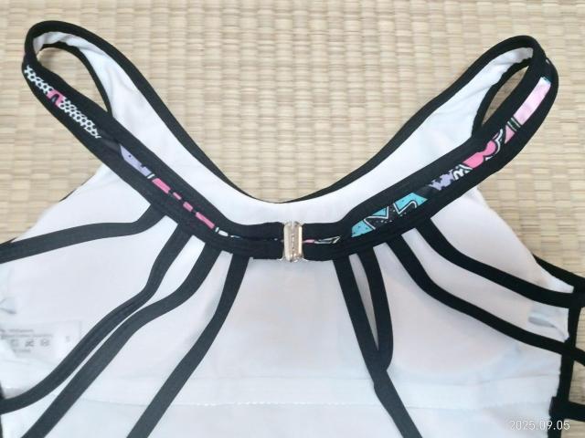 ポップアートデザイン ワンピース水着 Мサイズ < 女性ファッション ポップアートデザイン ワンピース水着 Мサイズ < 女性ファッションの