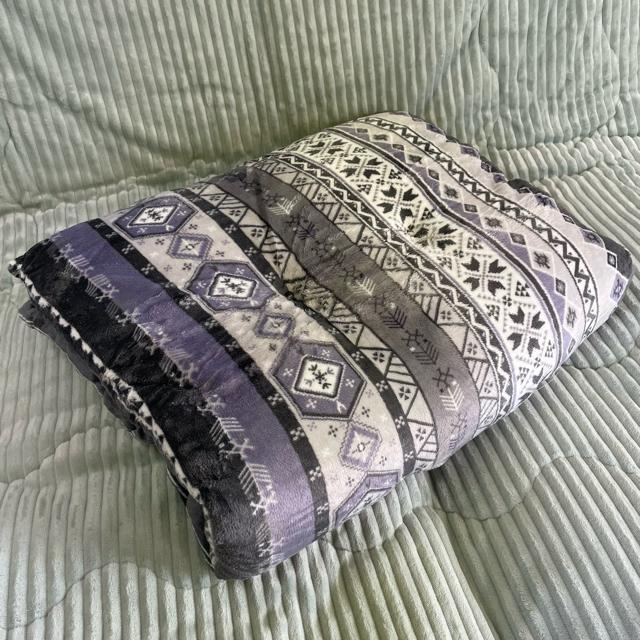 在庫処分☆フランネルあったか長座布団☆68×120cm < インテリア/ライフ 在庫処分☆フランネルあったか長座布団☆68×120cm < インテリア/ライフの