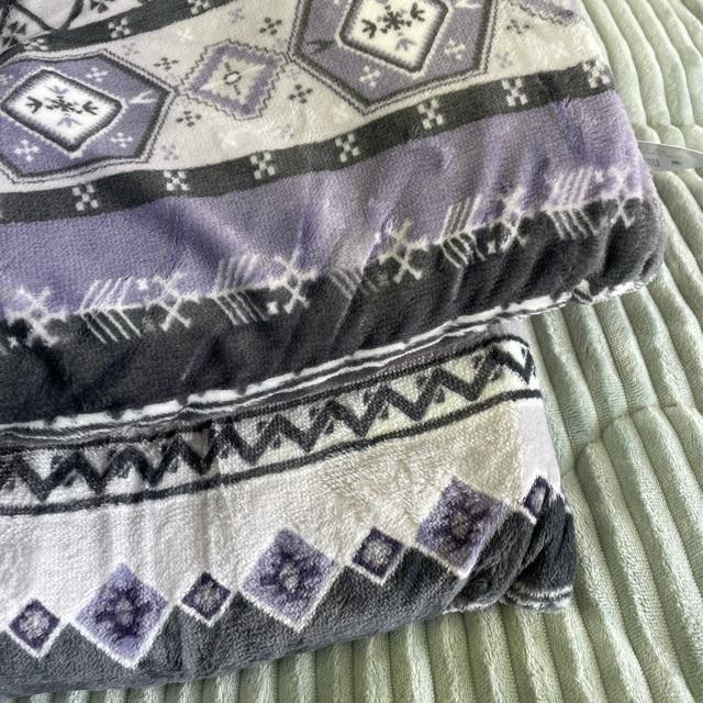 在庫処分☆フランネルあったか長座布団☆68×120cm < インテリア/ライフ 在庫処分☆フランネルあったか長座布団☆68×120cm < インテリア/ライフの