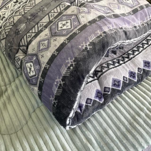 在庫処分☆フランネルあったか長座布団☆68×120cm < インテリア/ライフ 在庫処分☆フランネルあったか長座布団☆68×120cm < インテリア/ライフの