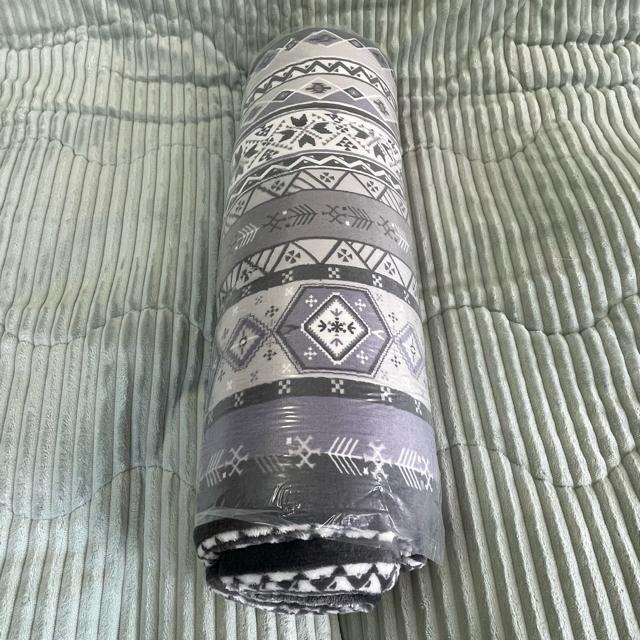 在庫処分☆フランネルあったか長座布団☆68×120cm < インテリア/ライフ 在庫処分☆フランネルあったか長座布団☆68×120cm < インテリア/ライフの