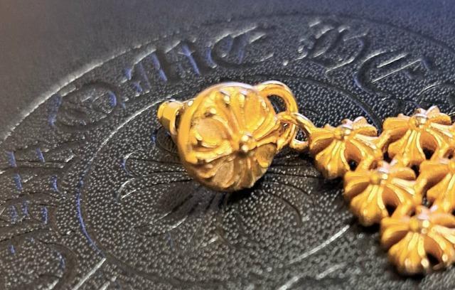 CHROME HEARTS/チェーンメイル プラス ドロップピアス 22K 片耳 < ブランド CHROME HEARTS/チェーンメイル プラス ドロップピアス 22K 片耳 < ブランドの