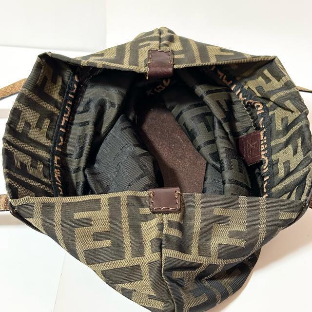 FENDI �Y�b�J �L�����o�X ���U�[ �g�[�g�o�b�O  �n���h�o�b�O �u���E�� �� �u�����h�� 
