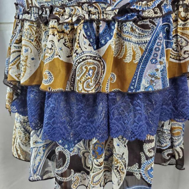 込み★359★定価¥12.000★Arte Soie★段使いフリルスカート★9号★ < 女性ファッション  込み★359★定価¥12.000★Arte Soie★段使いフリルスカート★9号★ < 女性ファッションの