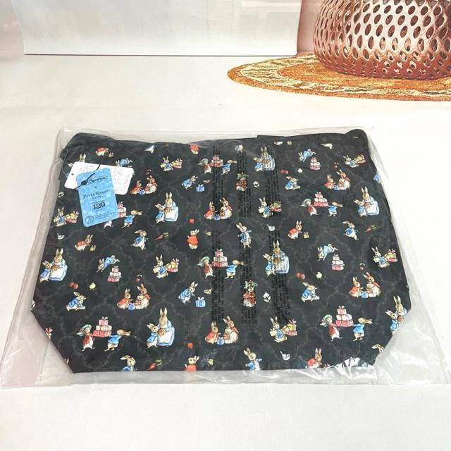 ★新品未使用★LeSportsac レスポートサック ハッピーバースデーピーター  2WAYトートバッグ  4360 送料無料 < 女性ファッション  ★新品未使用★LeSportsac レスポートサック ハッピーバースデーピーター  2WAYトートバッグ  4360 送料無料 < 女性ファッションの