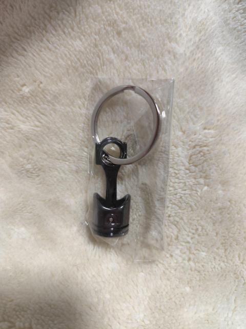 車パーツ・キーチェーン(ピストン) キーホルダー ガチャ < ホビー  車パーツ・キーチェーン(ピストン) キーホルダー ガチャ < ホビーの