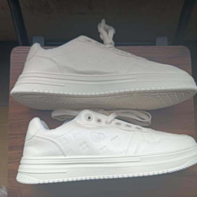 新品 26.5cm メンズ スニーカー ベージュ シューズ 靴 オフホワイト < 男性ファッション  新品 26.5cm メンズ スニーカー ベージュ シューズ 靴 オフホワイト < 男性ファッションの