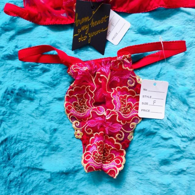 GbBBB[XuW[&TobNBBWF[ZbgBBB  t@bV 