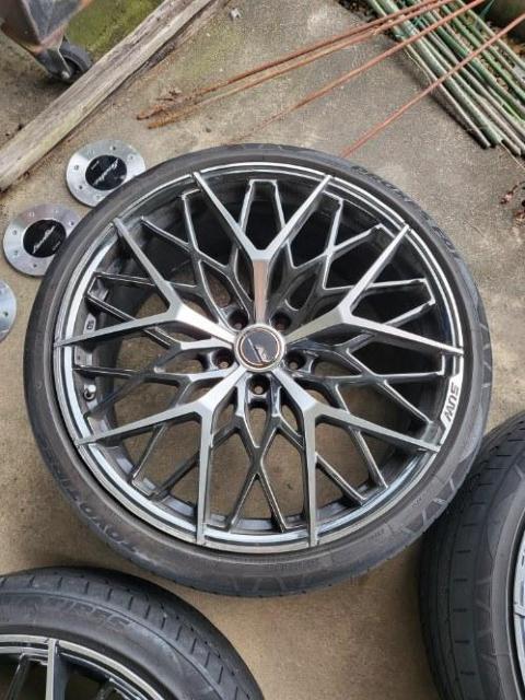 SUW(�X�[)�N���C���C�g �A���A-M5(ALIA-M5) �� ������/�o�C�N