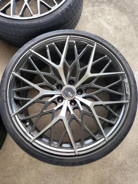 SUW(�X�[)�N���C���C�g �A���A-M5(ALIA-M5) �� ������/�o�C�N