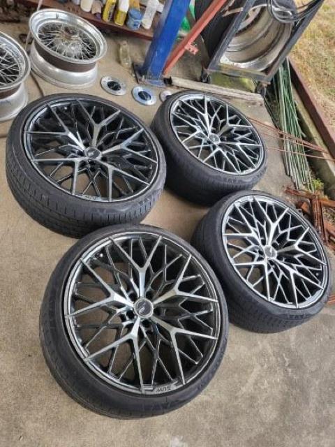 SUW(�X�[)�N���C���C�g �A���A-M5(ALIA-M5) �� ������/�o�C�N