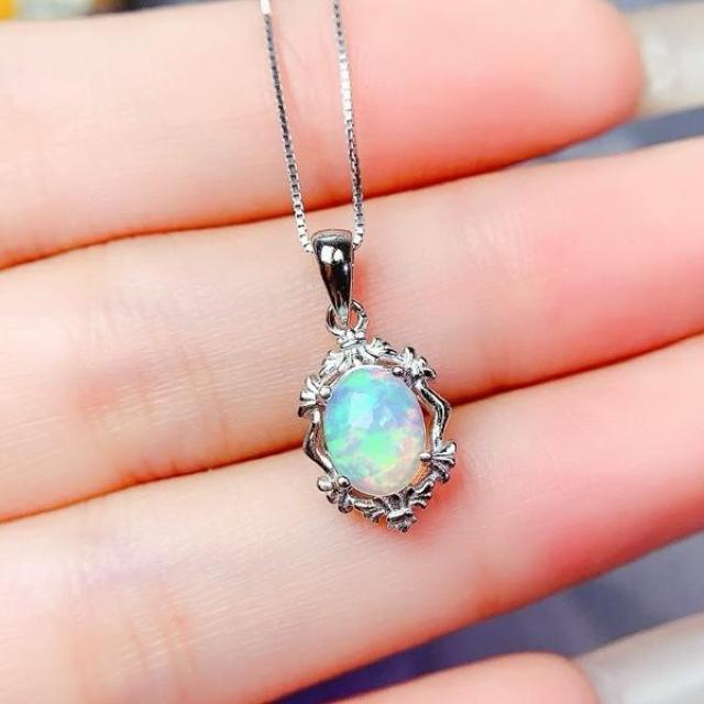 魅惑的な天然オパール ペンダント 高級 天然 ナチュラル アクセサリー カラーストーン S0_5383 < 女性アクセサリー/時計 魅惑的な天然オパール ペンダント 高級 天然 ナチュラル アクセサリー カラーストーン S0_5383 < 女性アクセサリー/時計の