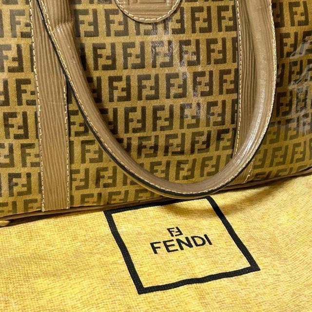 FENDI �t�F���f�B �Y�b�L�[�m �R�[�e�B���O�L�����o�X ���U�[ �n���h�o�b�O �u���E�� �S�[���h����