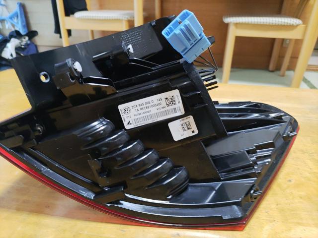※フォルクスワーゲン「Tロック」純正左テールランプ < 自動車/バイク ※フォルクスワーゲン「Tロック」純正左テールランプ < 自動車/バイク
